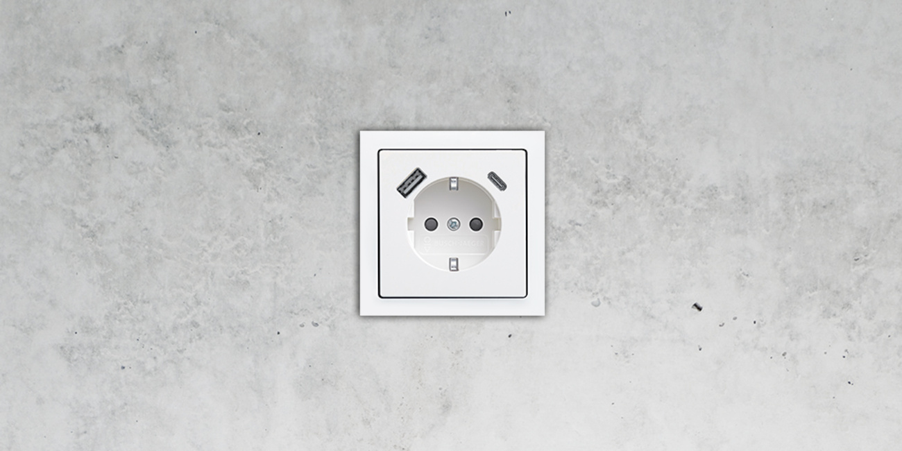 SCHUKO® USB-Steckdose bei Lobmeier Elektrotechnik GmbH in Hepberg